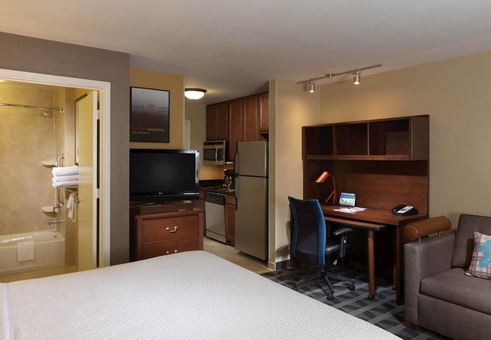 Towneplace Suites Houston North/Shenandoah Ngoại thất bức ảnh